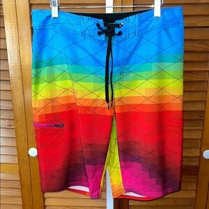 Hang Ten Size 32 Retro Rainbow 🌈 Board Shorts